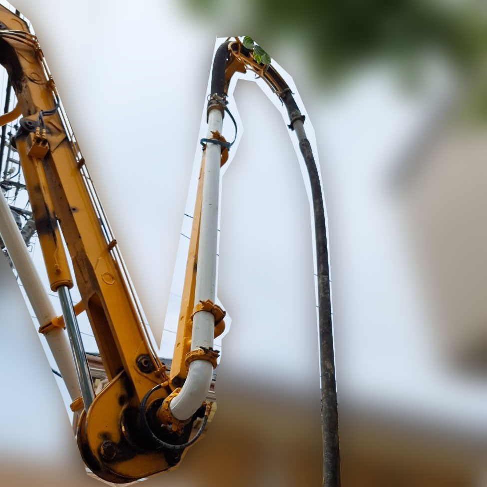 ｺﾝｸﾘｰﾄﾐｷｻｰ車でｺﾝｸﾘｰﾄを床に流します。