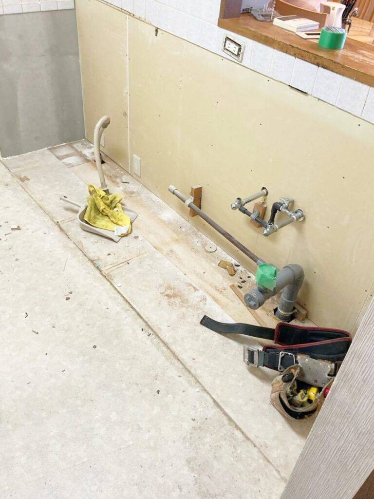 ｷｯﾁﾝ解体。