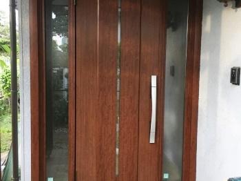 千葉市美浜区磯辺　戸建　S様邸　玄関ドアリフォーム事例