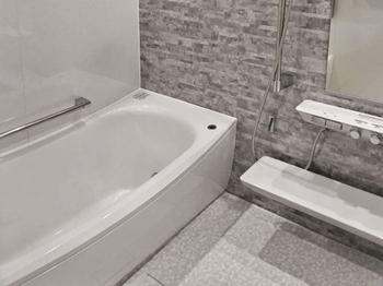 千葉市美浜区打瀬　マンション　S様邸　浴室・トイレリフォーム、玄関内装