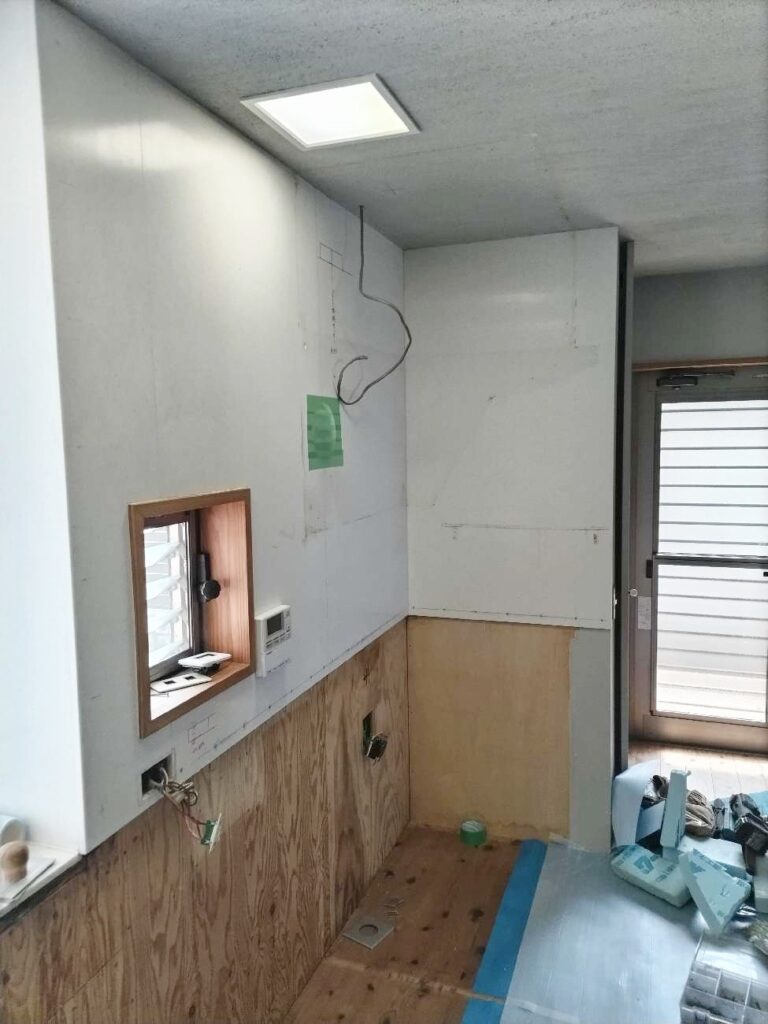 ｷｯﾁﾝを解体しました。