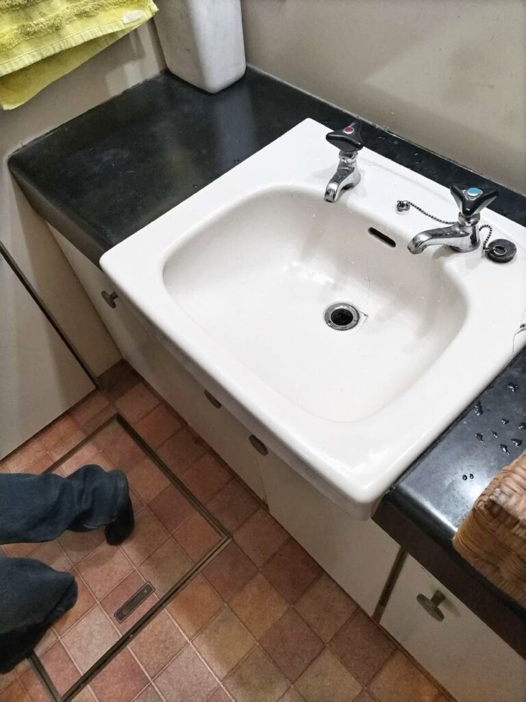 水ﾊﾈなどの
お掃除が大変でした。
