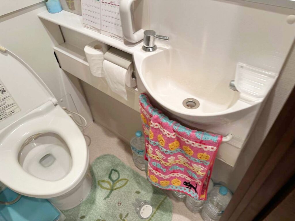 手洗いを撤去します。