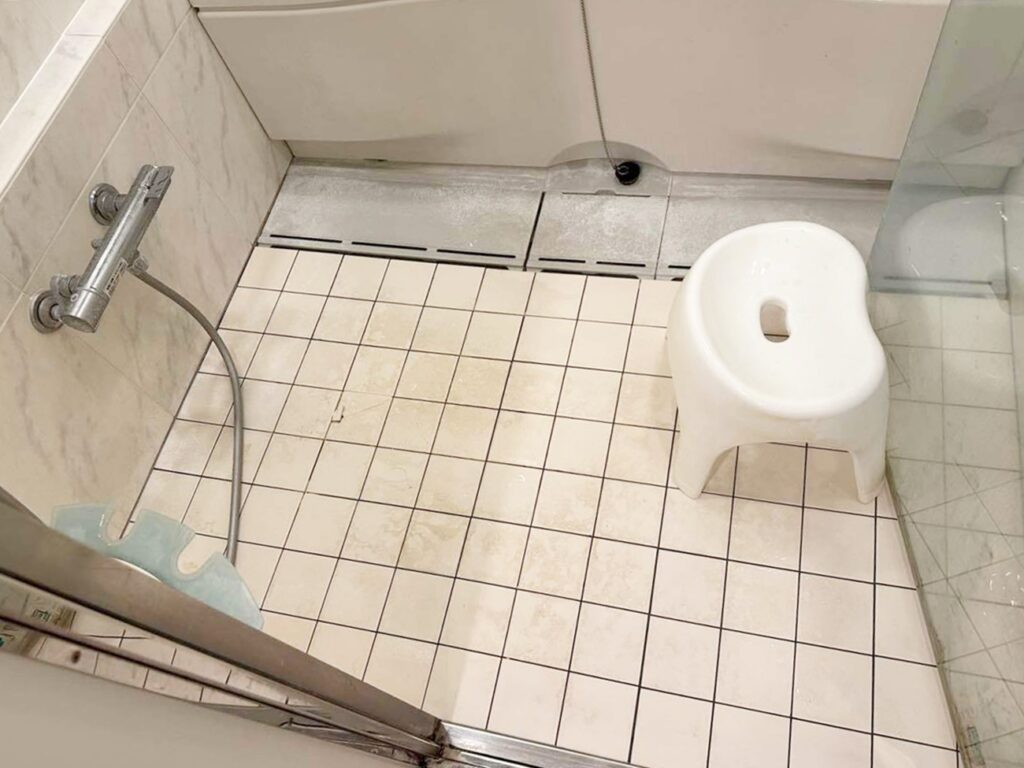 床の汚れが落ちにくくなっていました。
