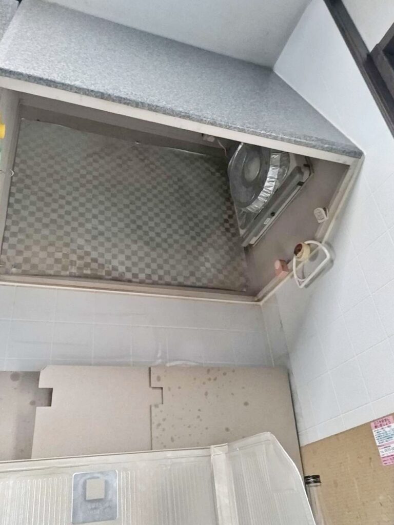 ﾌﾟﾛﾍﾟﾗﾌｧﾝの換気扇でした。