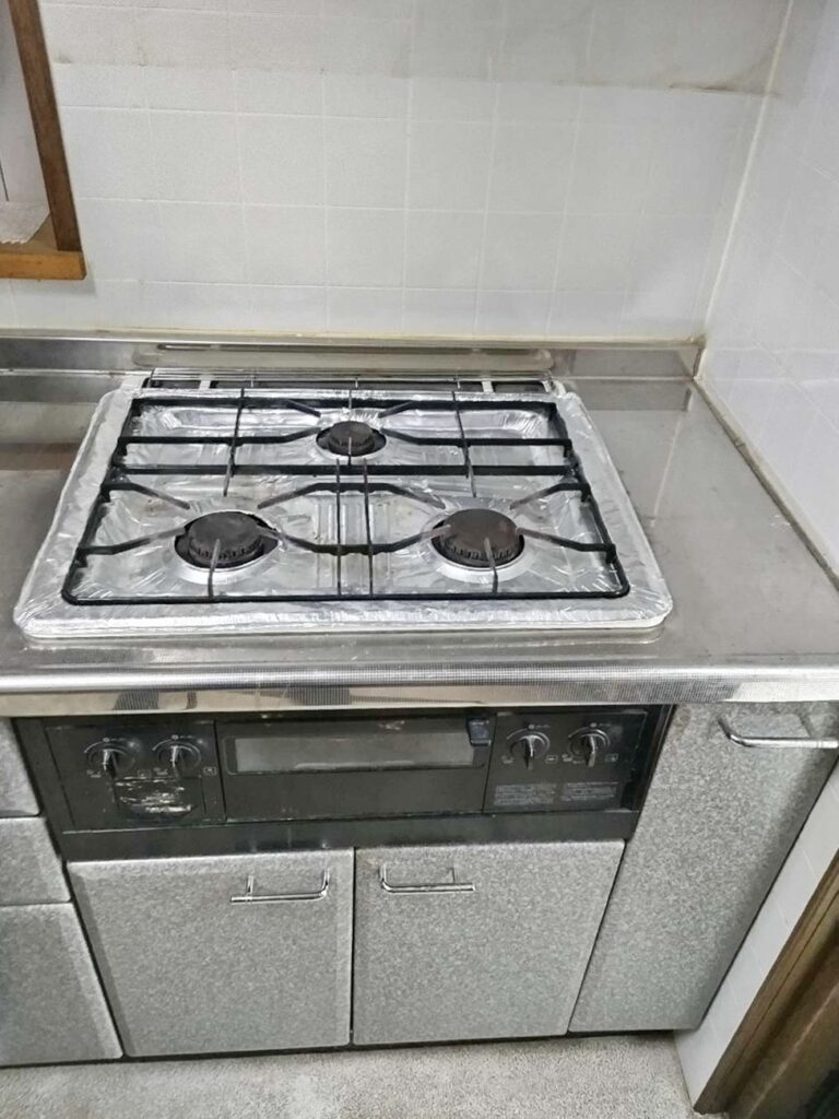 全面ごとくで凹凸が多く、お掃除が大変でした。