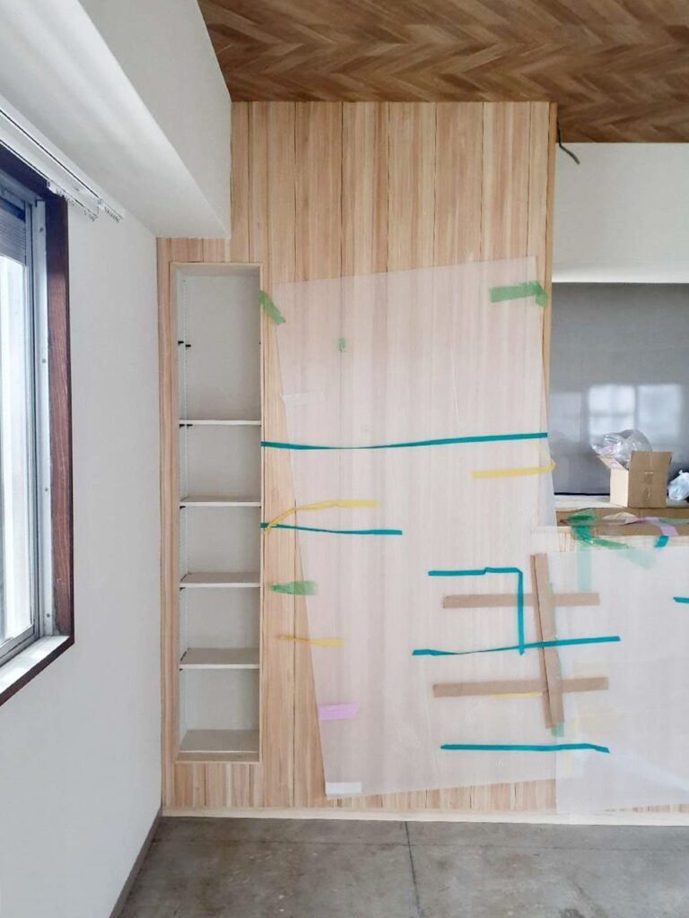 収納内部は可動棚を施工。