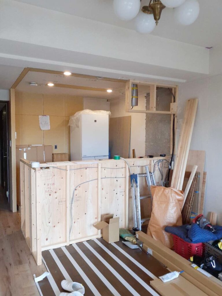 照明をﾀﾞｳﾝﾗｲﾄに取替。