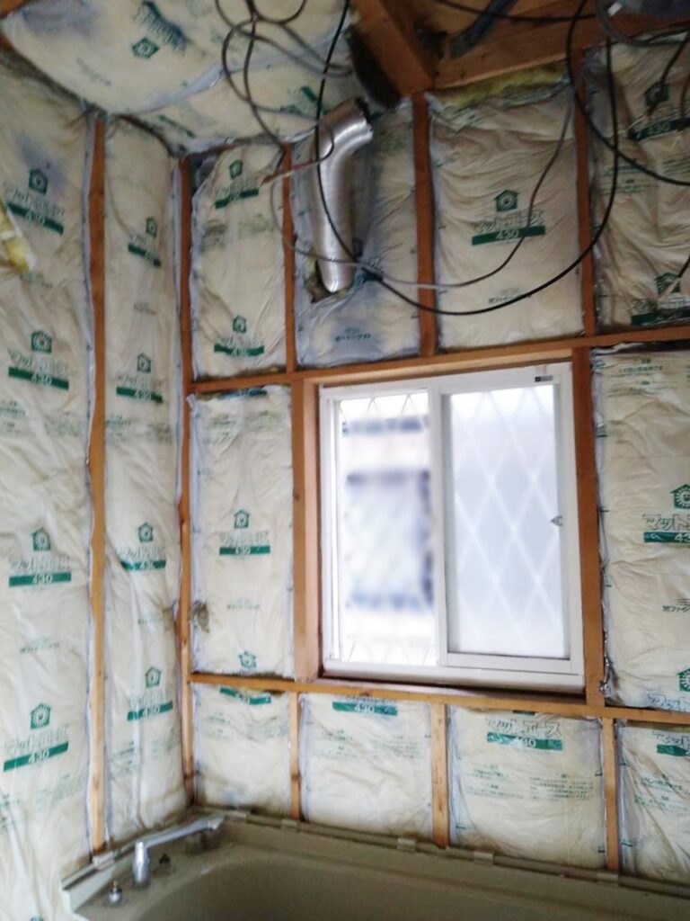 ﾕﾆｯﾄﾊﾞｽ解体完了(壁)