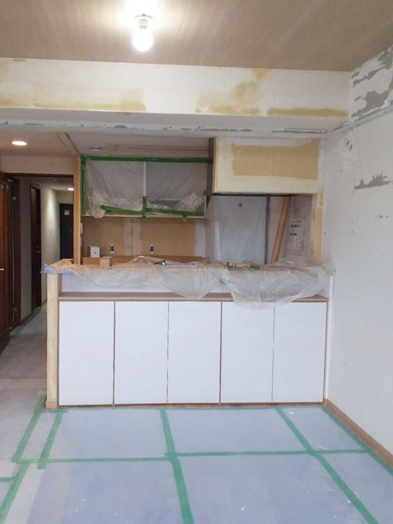 ｶｳﾝﾀｰ下にPanasonic　ｷｭﾋﾞｵｽ取付。