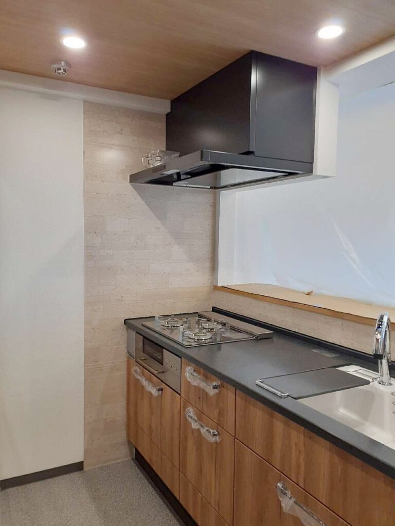 ｷｯﾁﾝ取付。