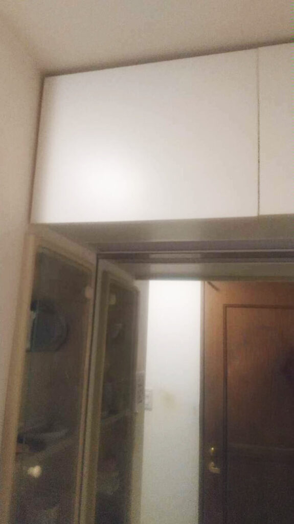 吊戸棚は取り出しづらく、あまり使用されていませんでした。