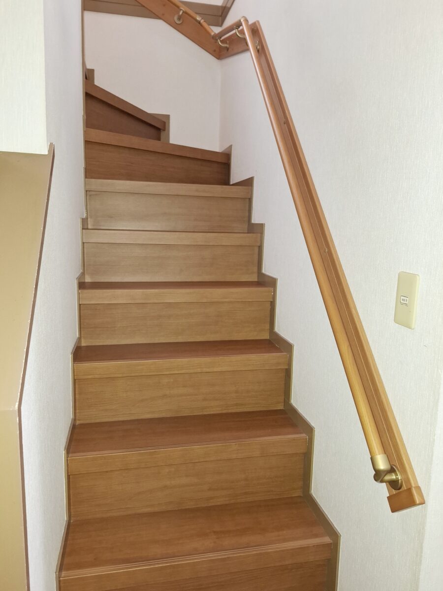 習志野市　戸建　K様邸　階段手すり取り付け工事