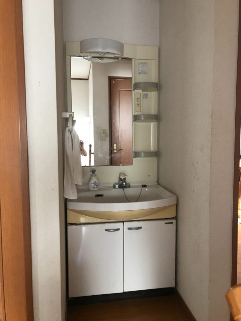 2Fの洗面所。