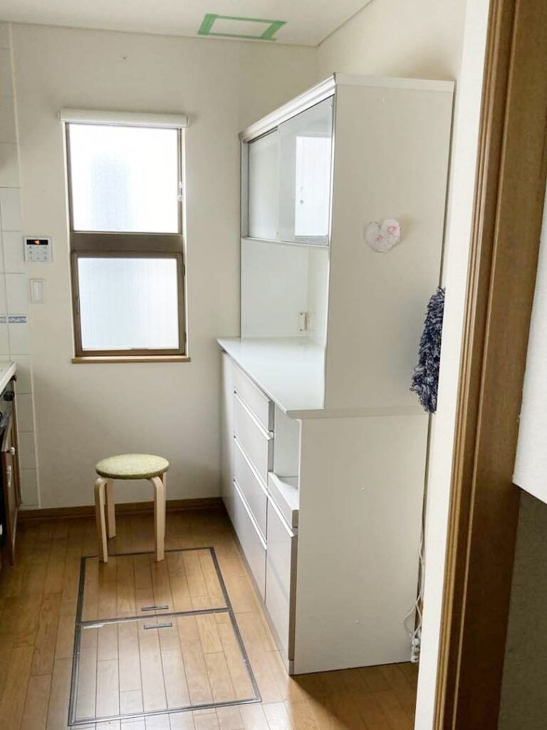 ｶｯﾌﾟﾎﾞｰﾄﾞは比較的新しく、ｷﾚｲでしたので既存の物を再利用します。