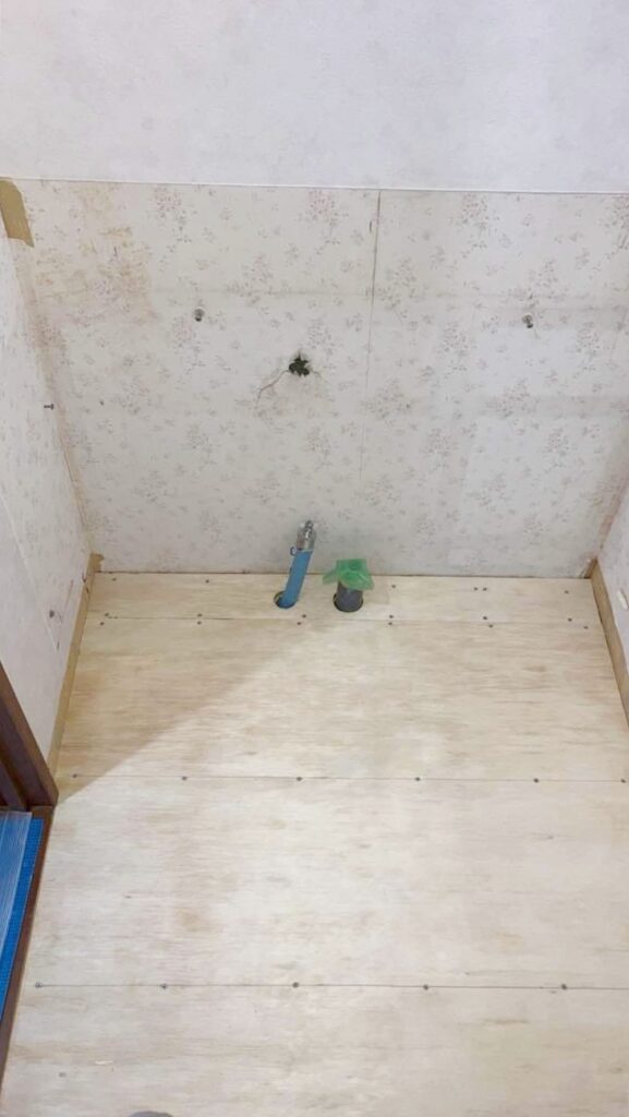 新規下地作成(手洗い器側)