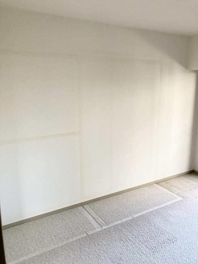 【ｻｰﾋﾞｽﾙｰﾑ】
洋服ﾀﾞﾝｽのあった場所にｸﾛｰｾﾞｯﾄを新設します。