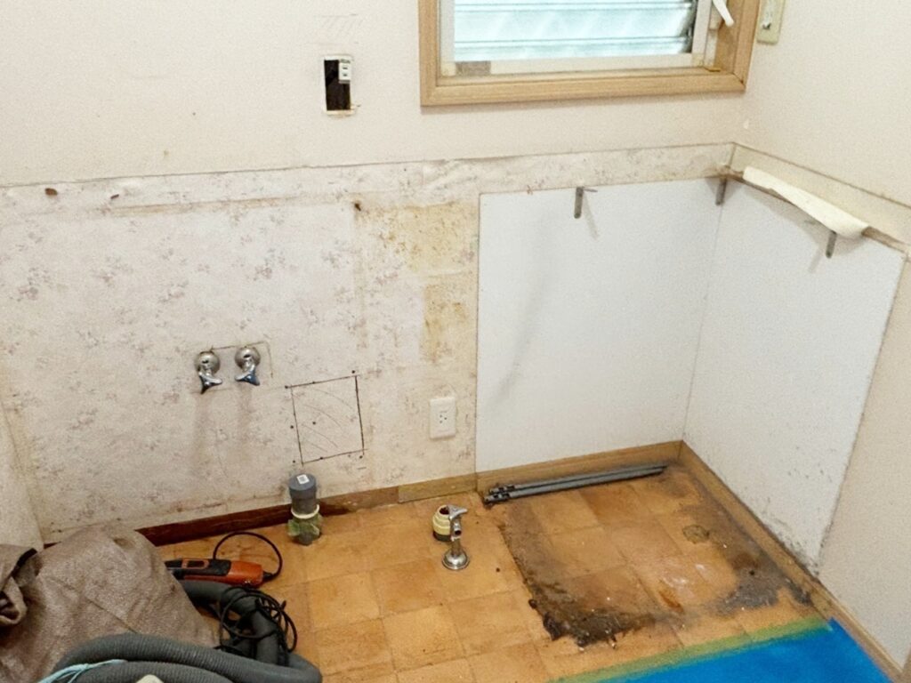 洗濯機を撤去しました。