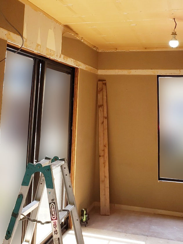 ﾘﾋﾞﾝｸﾞ横の和室解体。