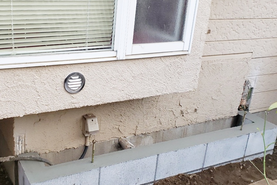 ｺﾝｸﾘｰﾄを流し、固めて基礎工事完了です。