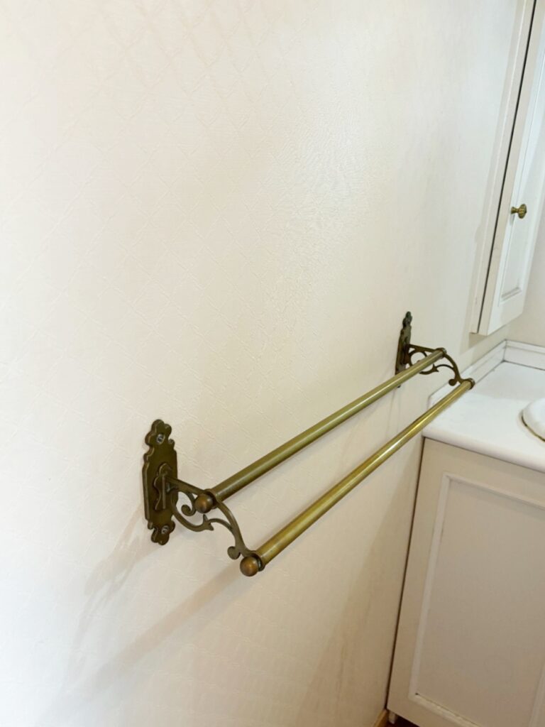 ﾀｵﾙ掛けは再利用します。