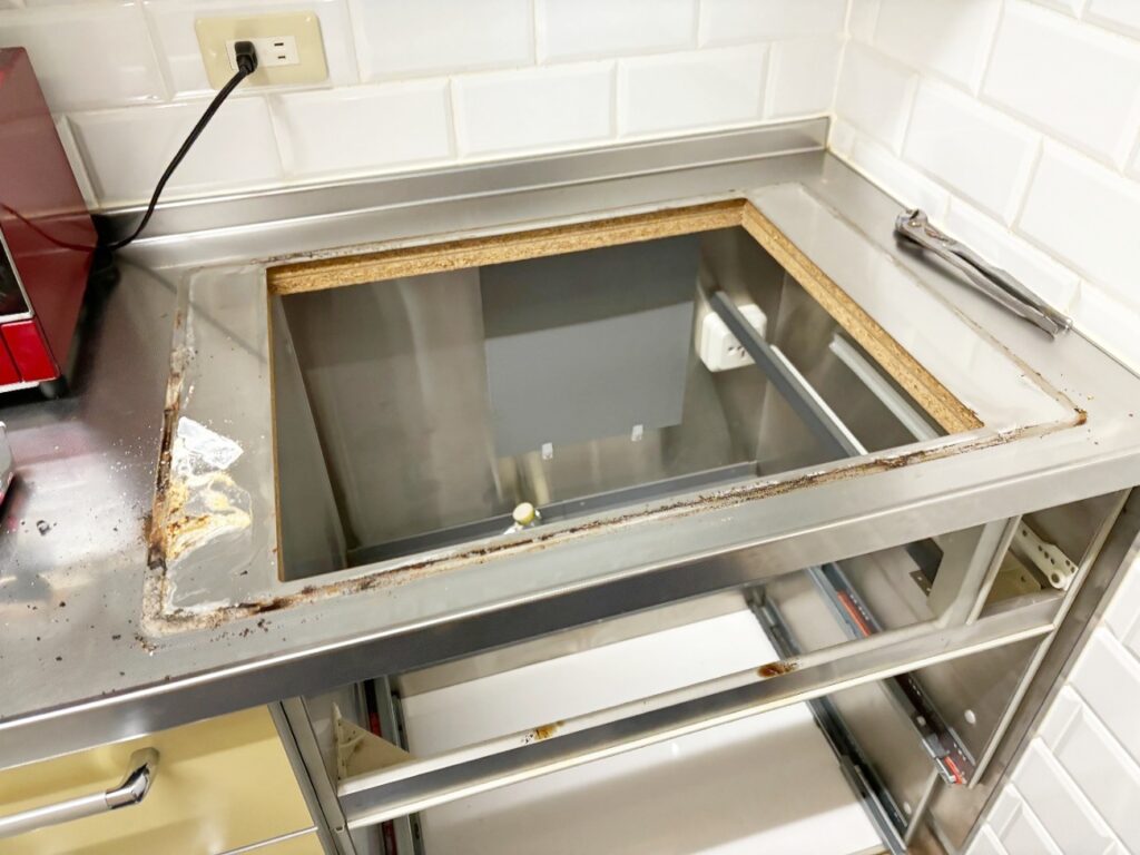 ｶﾞｽｺﾝﾛを撤去しました。