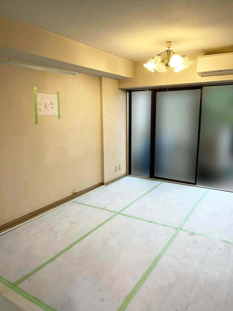 ﾘﾋﾞﾝｸﾞ既存ｸﾛｽ撤去