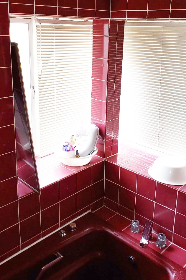 大きな出窓が特徴的でした。