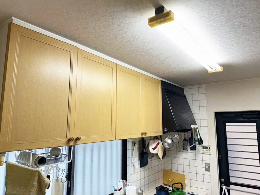 ﾌﾞｰﾂ型のﾚﾝｼﾞﾌｰﾄﾞや壁のﾀｲﾙなど汚れやすくお手入れが大変でした。